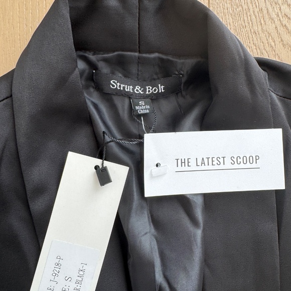 NWT Satin Blazer with Feather Cuffs from Strut & Bolt - Picture 3 of 6